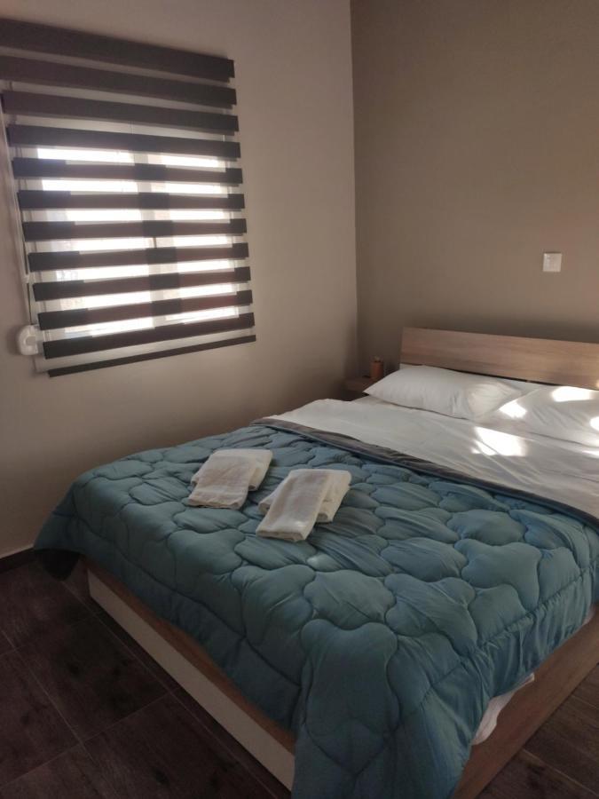 V&E'S Apartments Pigadhia  Zewnętrze zdjęcie