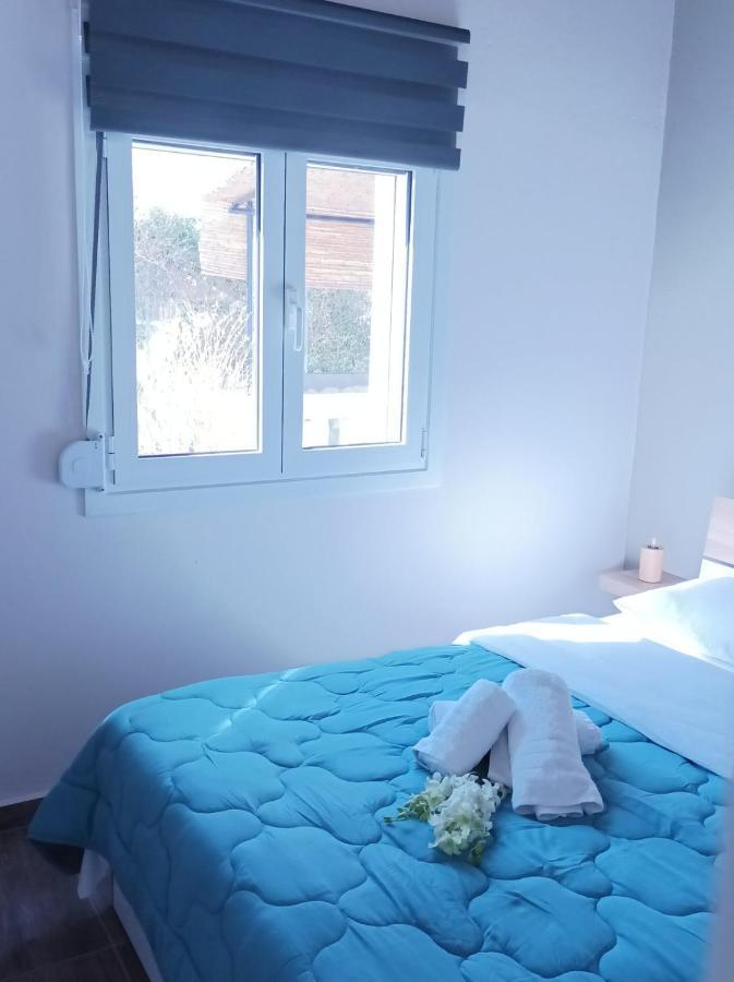 V&E'S Apartments Pigadhia  Zewnętrze zdjęcie