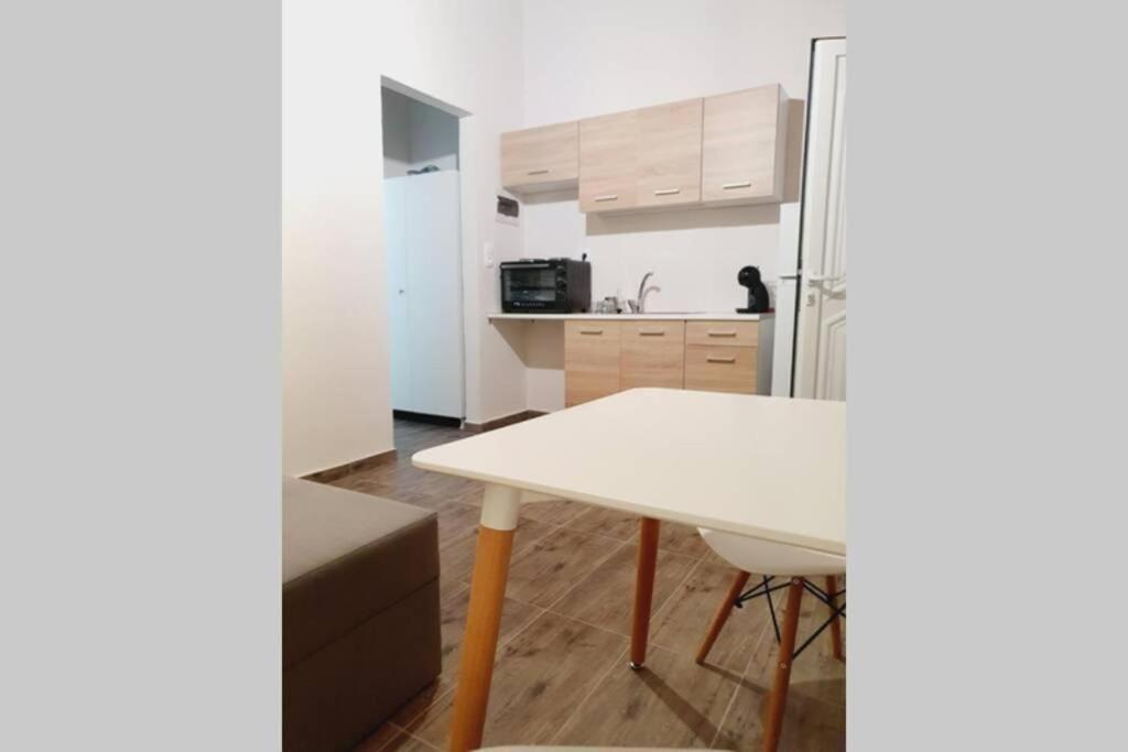 V&E'S Apartments Pigadhia  Zewnętrze zdjęcie
