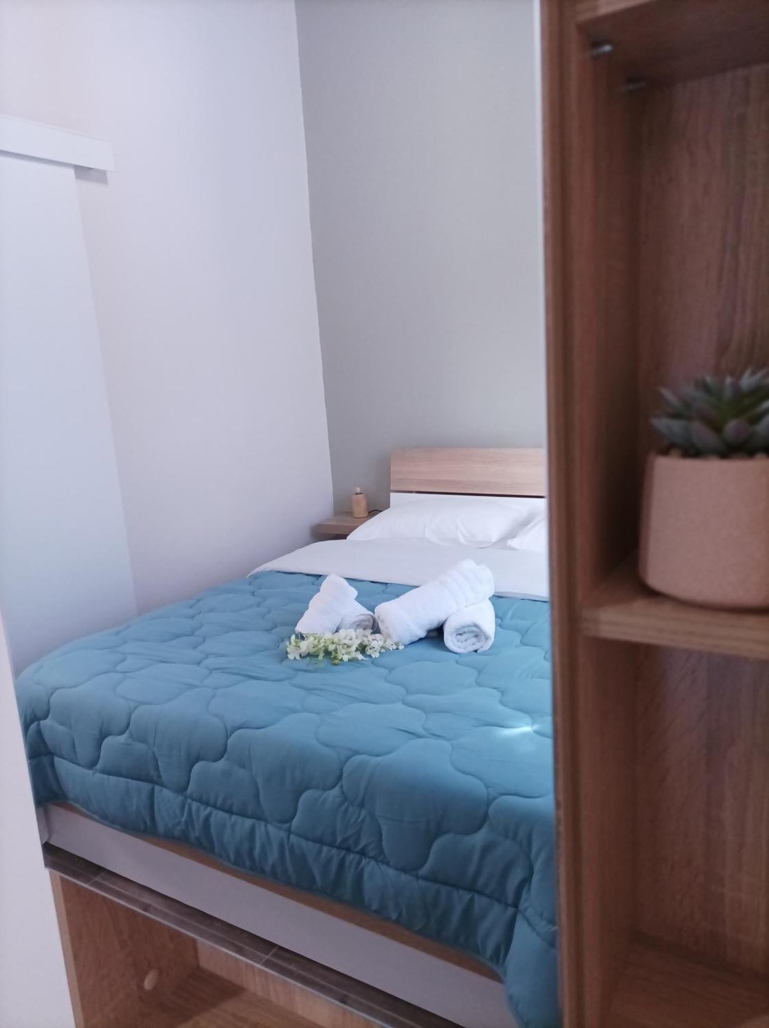 V&E'S Apartments Pigadhia  Zewnętrze zdjęcie