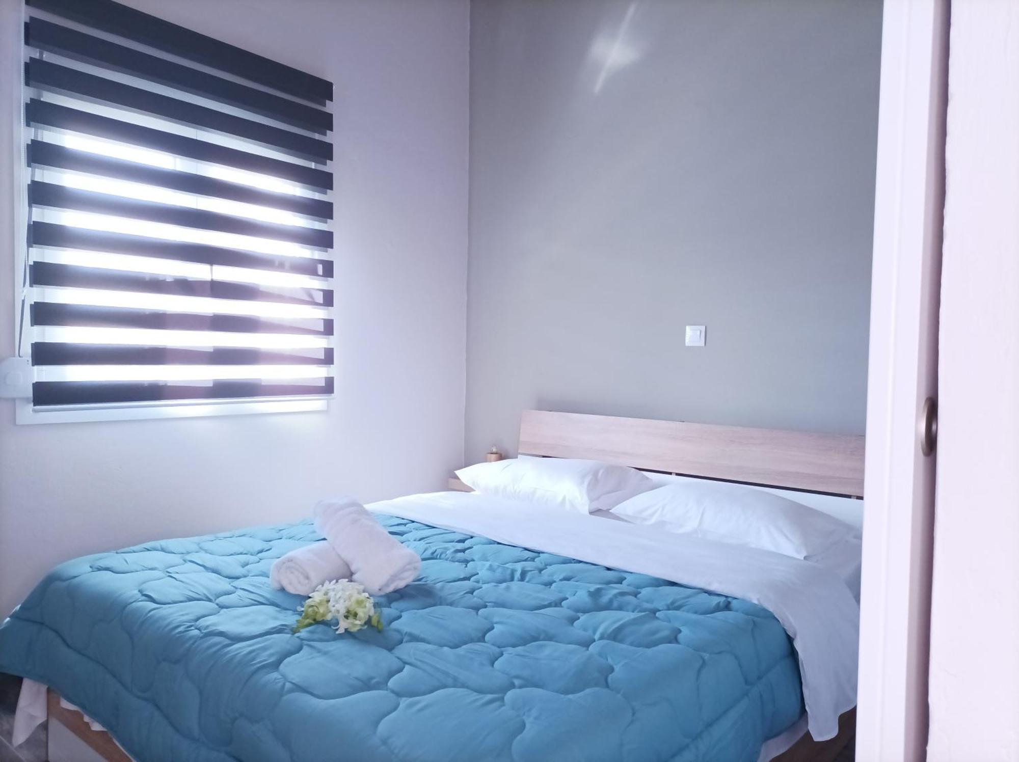 V&E'S Apartments Pigadhia  Zewnętrze zdjęcie