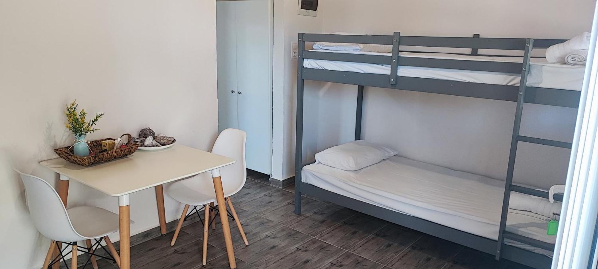 V&E'S Apartments Pigadhia  Zewnętrze zdjęcie